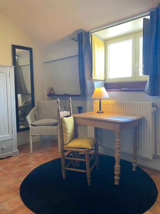 L'Atterrissage Bed & Breakfast Santes Exterior photo